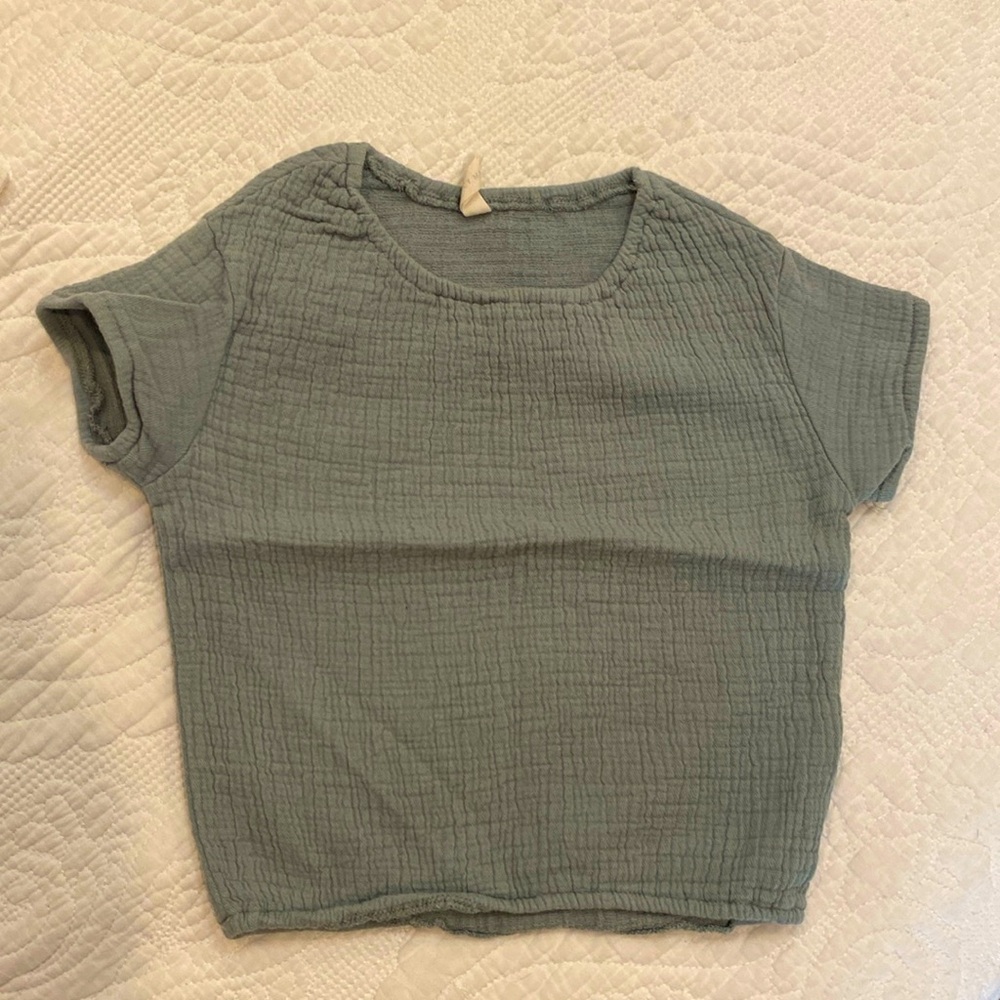 Quincy Mae muslin tee 12-18 mo